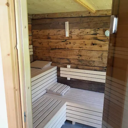 Schuster Alm 하일리겐불루트